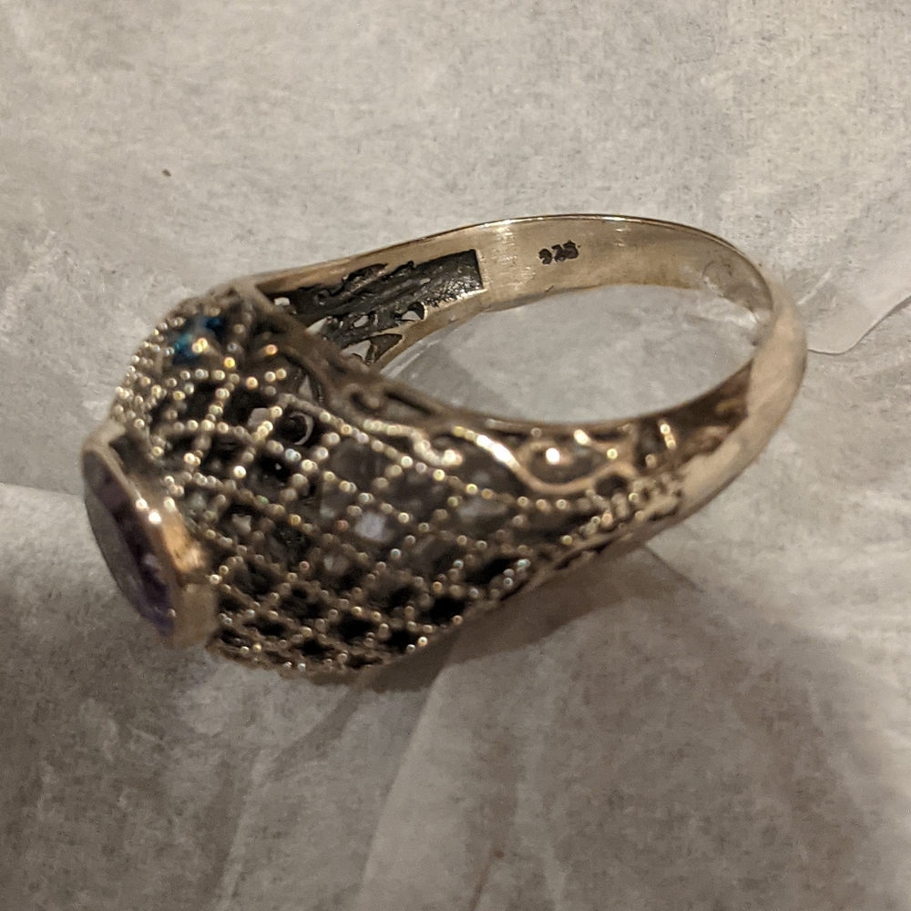 Amethyst & Blue Topaz .925 Silver Ring, size 8 - Picture 5 of 16